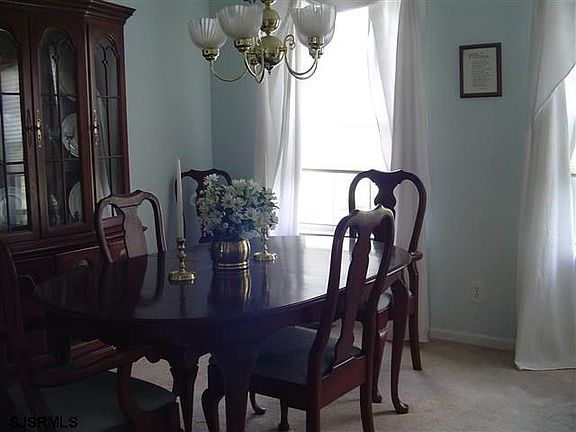 5th image of 2659 Barry Dr