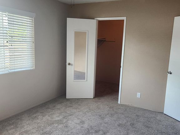 5th image of 5331 N Barranca Ave