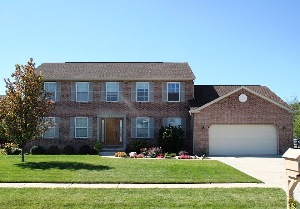 1st image of 815 Lelanford Cir