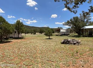 47417 N Independence Pl, Seligman, AZ 86337