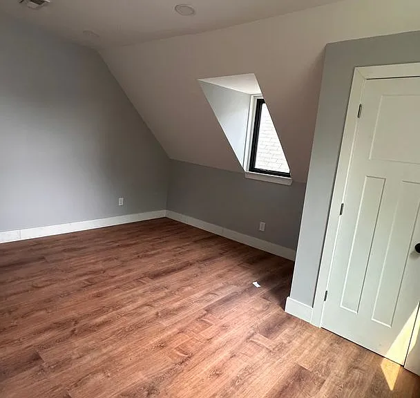 1605 English Ave — Photo 13