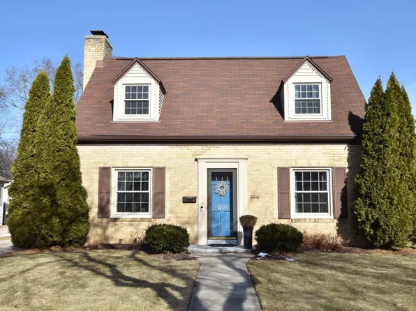 9224 Beverly PLACE, Wauwatosa, WI 53226