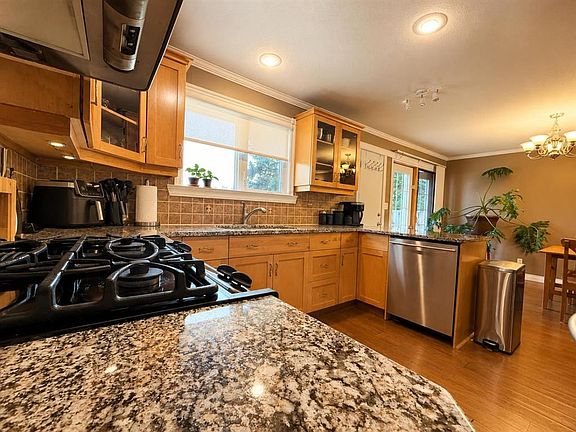 4th image of 5509 W 45th St