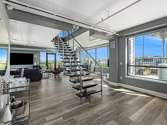 2nd image of 600 Broadway Ave NW APT 601A