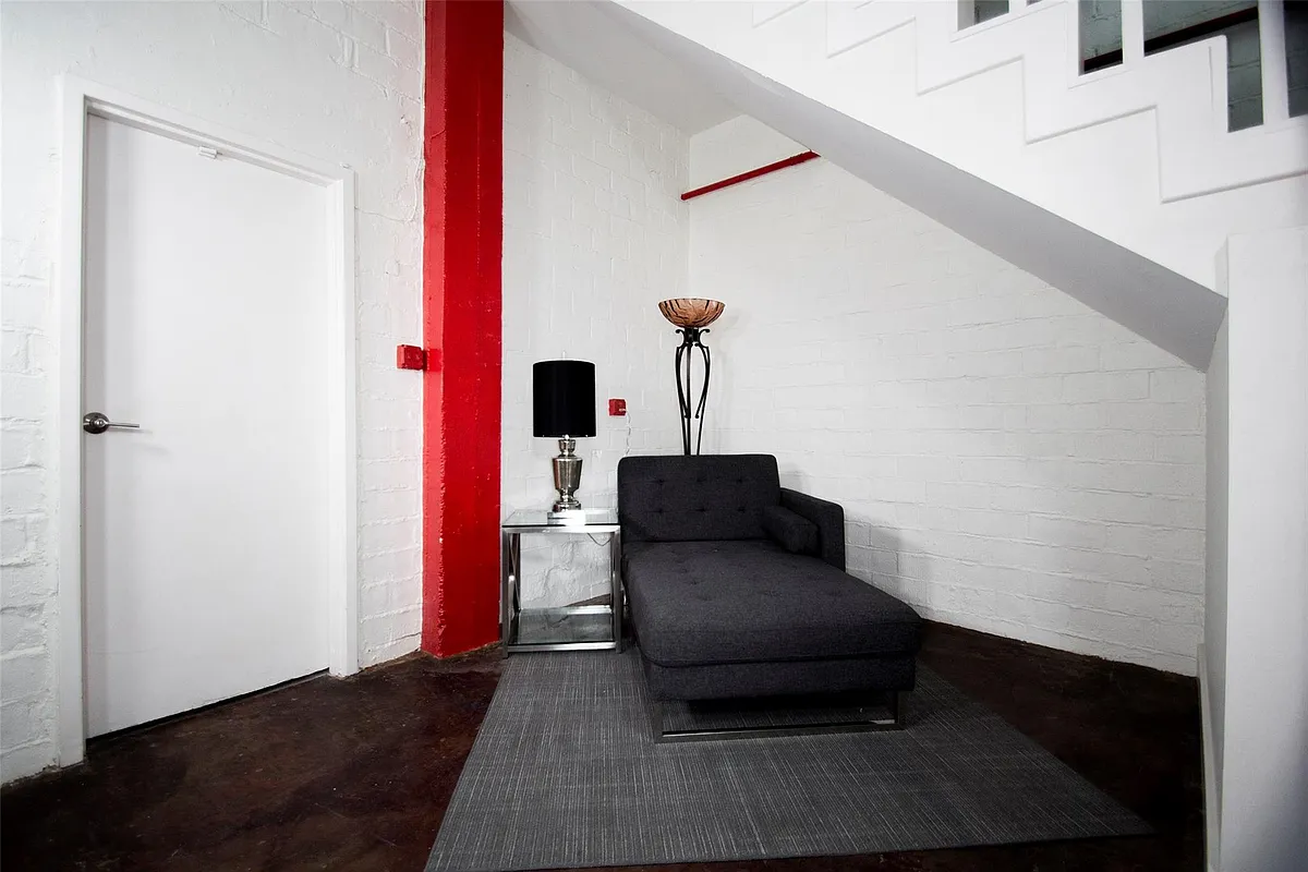 Building Photo - 1518 Washington Ave #E