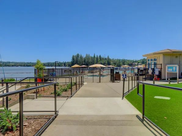 11969 Walnut Ct, Auburn, CA 95602