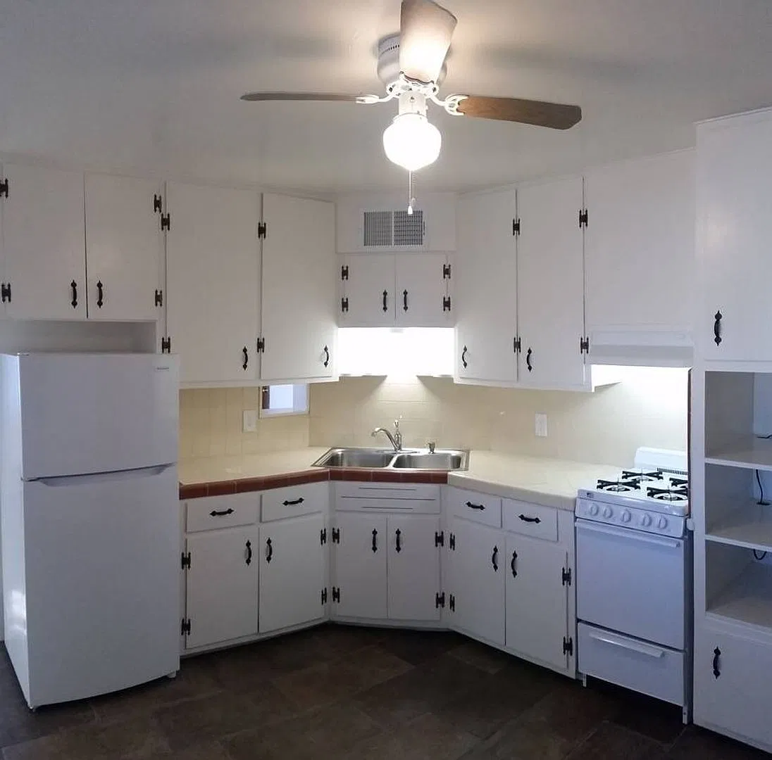 Incredible Single Bedroom PLUS office room! Available Mid December 2026! — Photo 2