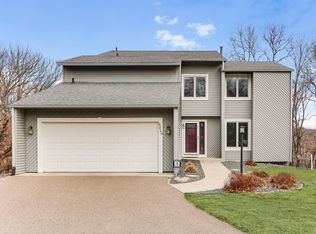 6804 Jeremy Ct, Eden Prairie, MN 55346