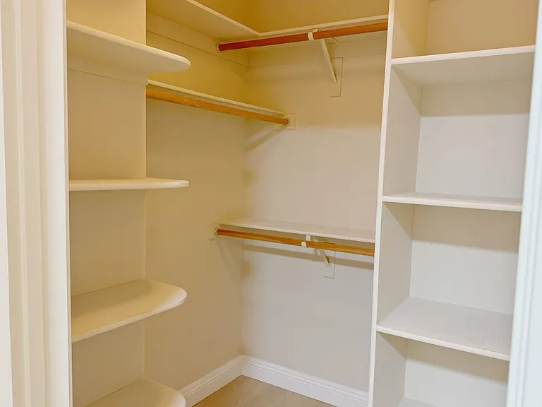 2061 Mountain Ave #8 — Photo 11
