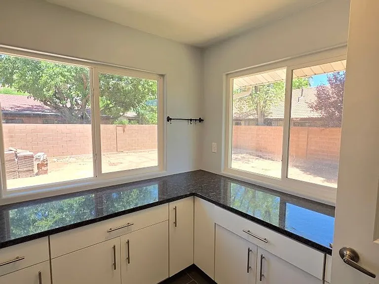 1151 W Wesley Powell Dr — Photo 25