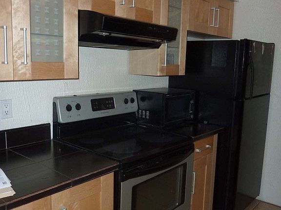 3rd image of 3314 N 68th St Unit 150W