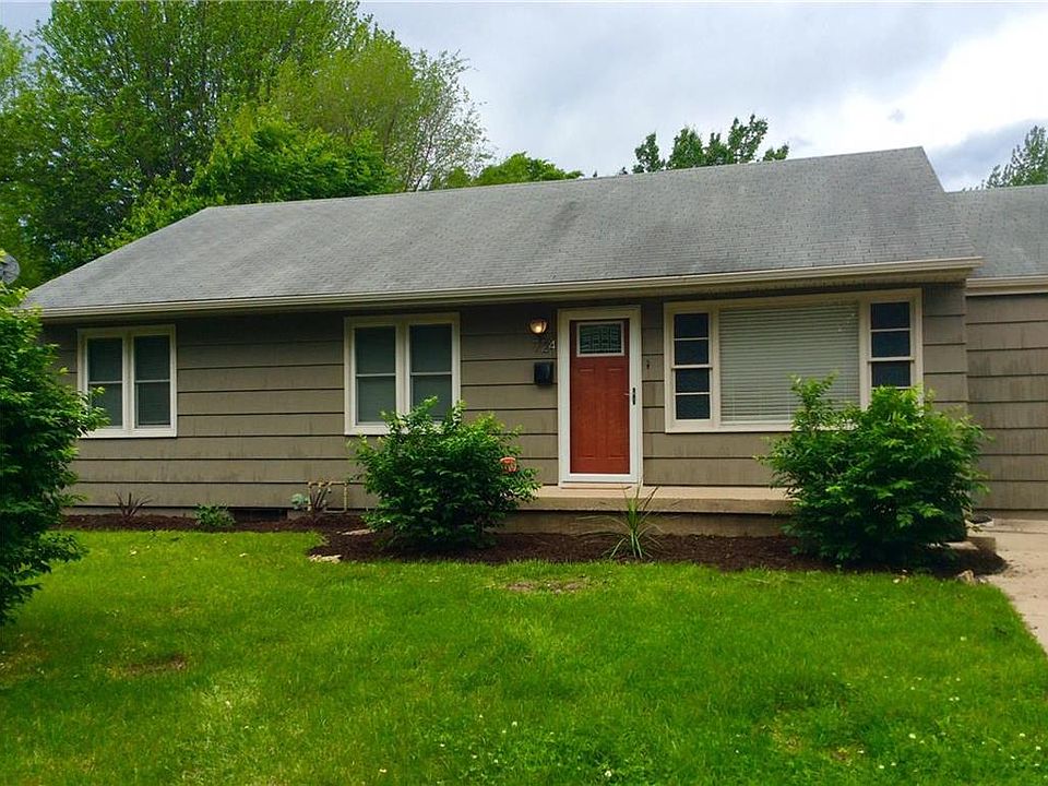 1st image of 724 N Forest Ave