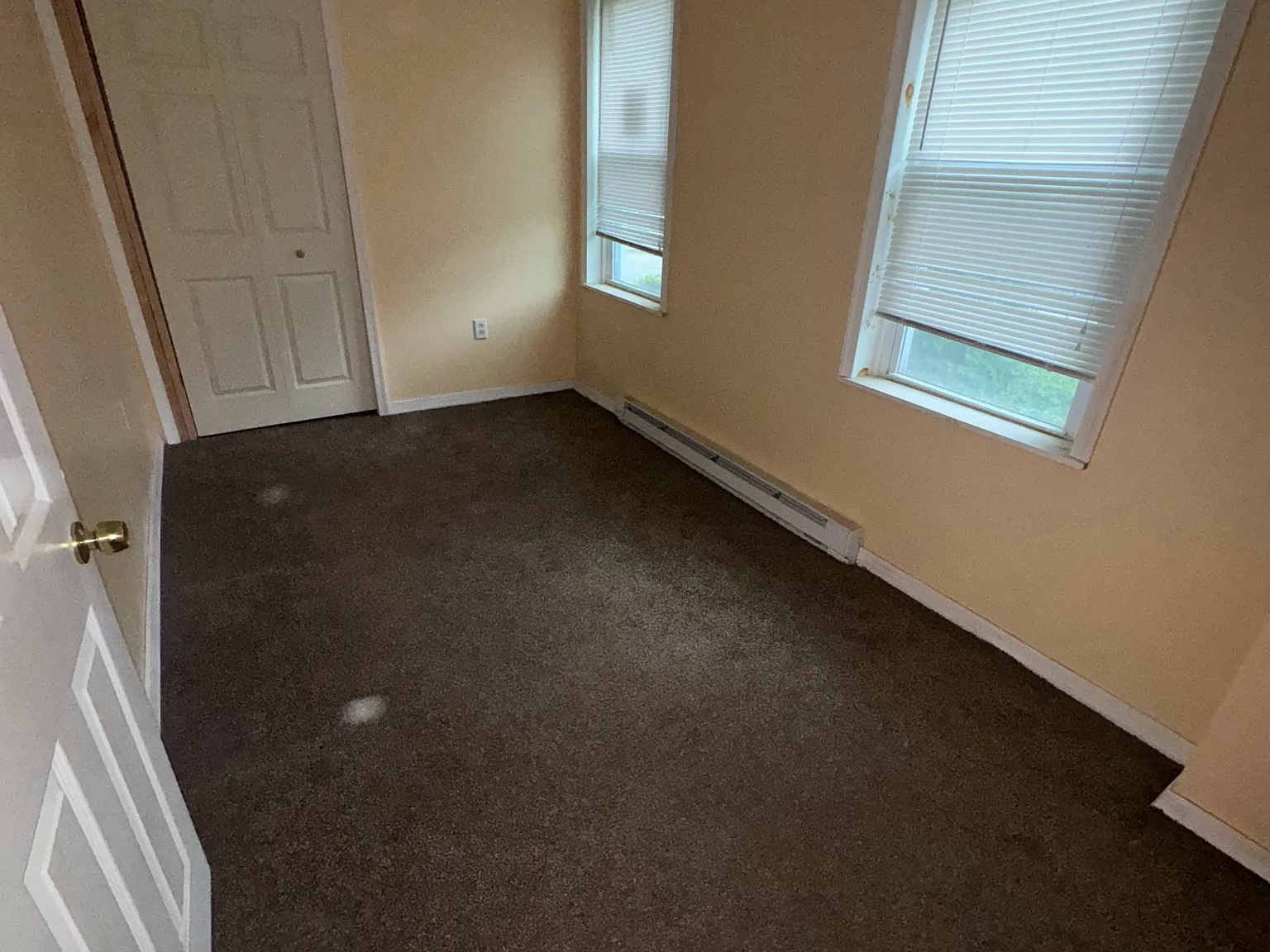2 bed, $1,600 — Photo 3