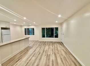 2488 N. Beachwood Drive, Los Angeles, CA 90068