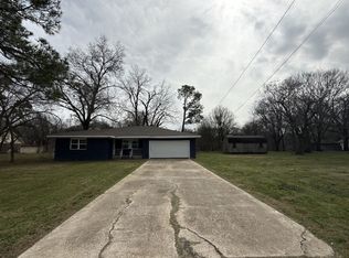 410 Lone Star Rd, Trinidad, TX 75163