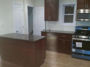 121-11... 198th St, Springfield Gardens, NY 11413