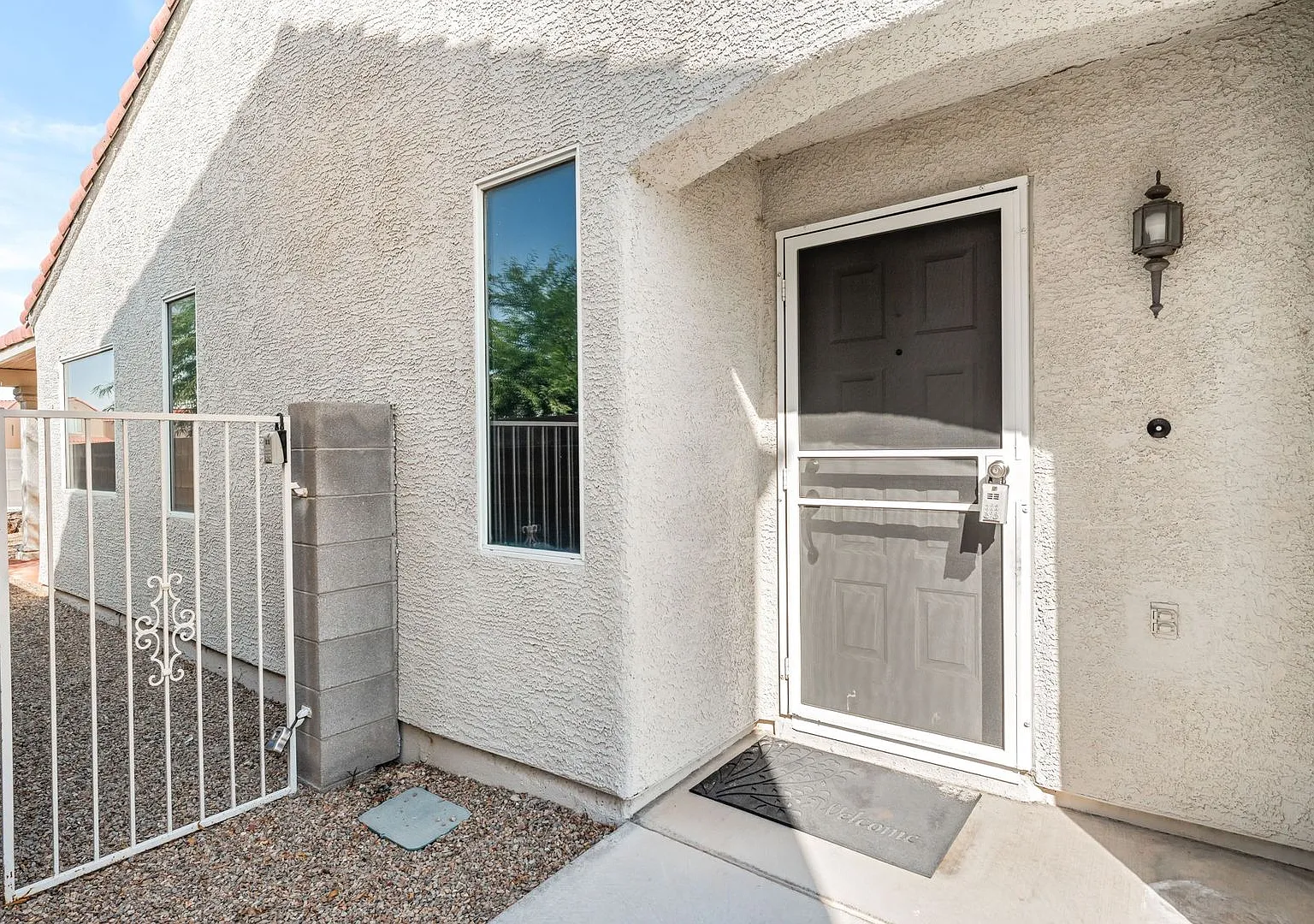 Single Story 3 bedroom 2 bath — Photo 3