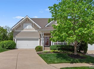 1440 Colonial Dr, Saint Charles, MO