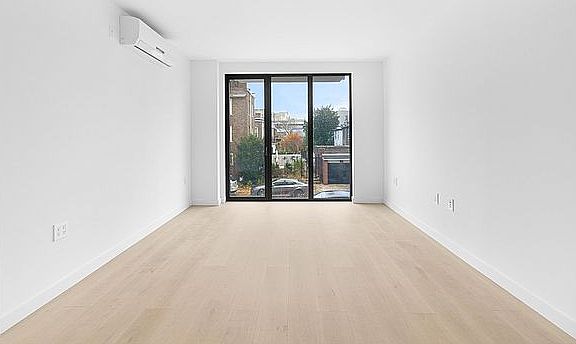 2nd image of 567 Ocean Ave #B113