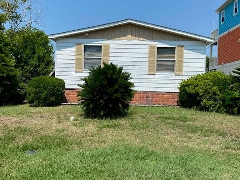 1522 Bonito Ln — Photo 1