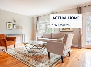 12306 Fox Lake Pl, Fairfax, VA 22033