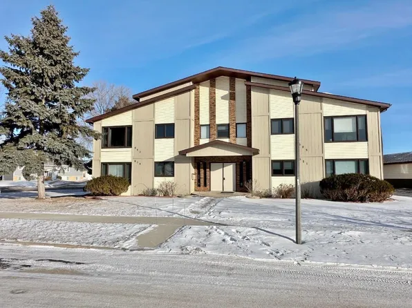 623 19th Ave SE #623, Minot, ND 58701