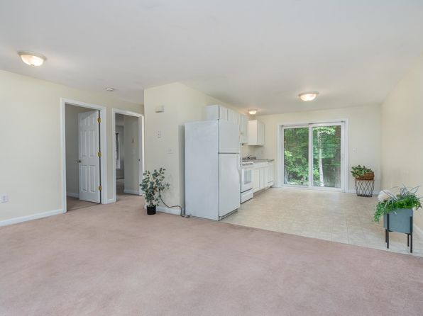 363 Bow Lake Rd