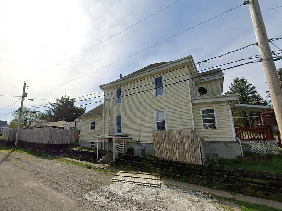 2nd image of 438 S 2nd St