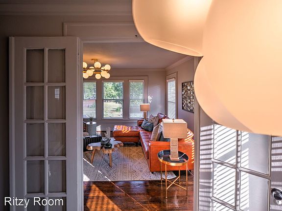 4th image of 5303 E Side Ave #10134662