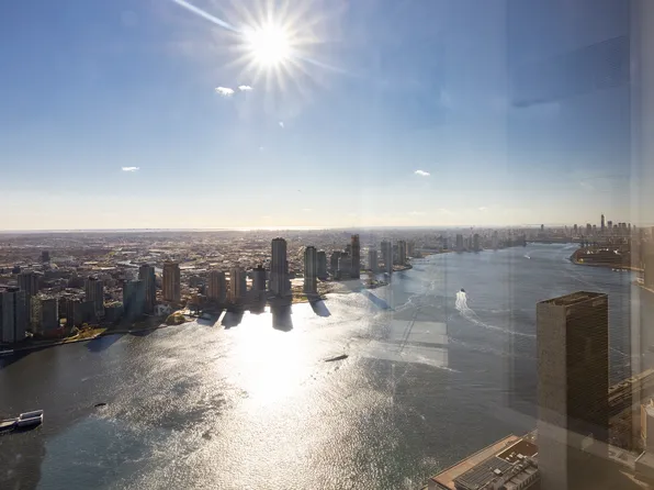 845 United Nations Plaza image 15 of 18