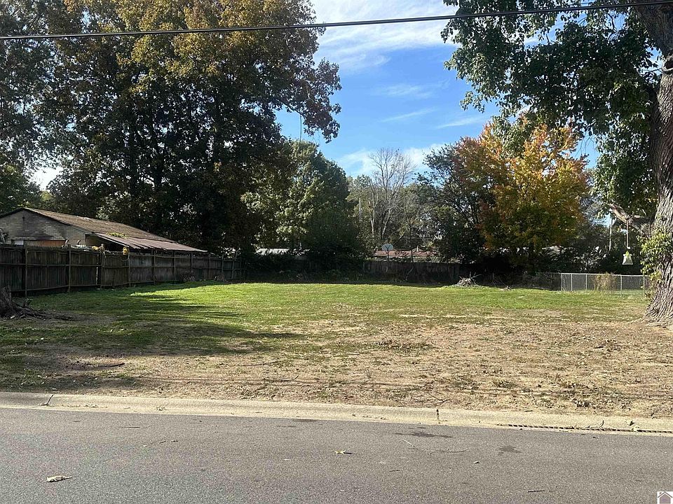 1st image of 3023 Georgia St