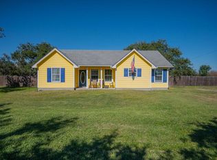 1524 18th St, Rockport, TX 78382