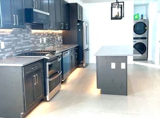 21-30 Hazen St #2F, East Elmhurst, NY 11370