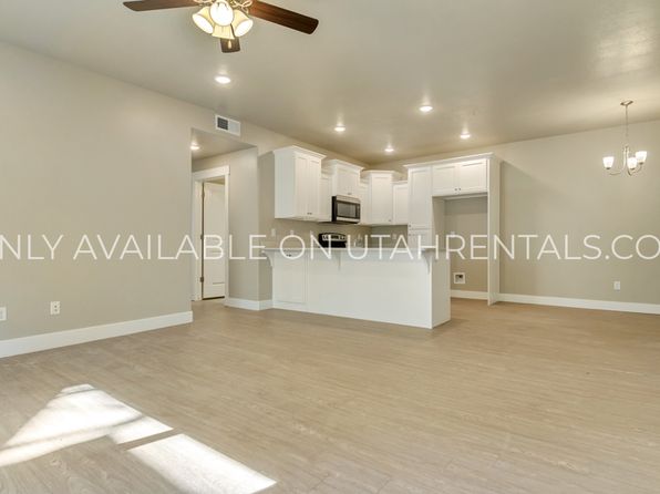 1128 S 820 E Unit 1102