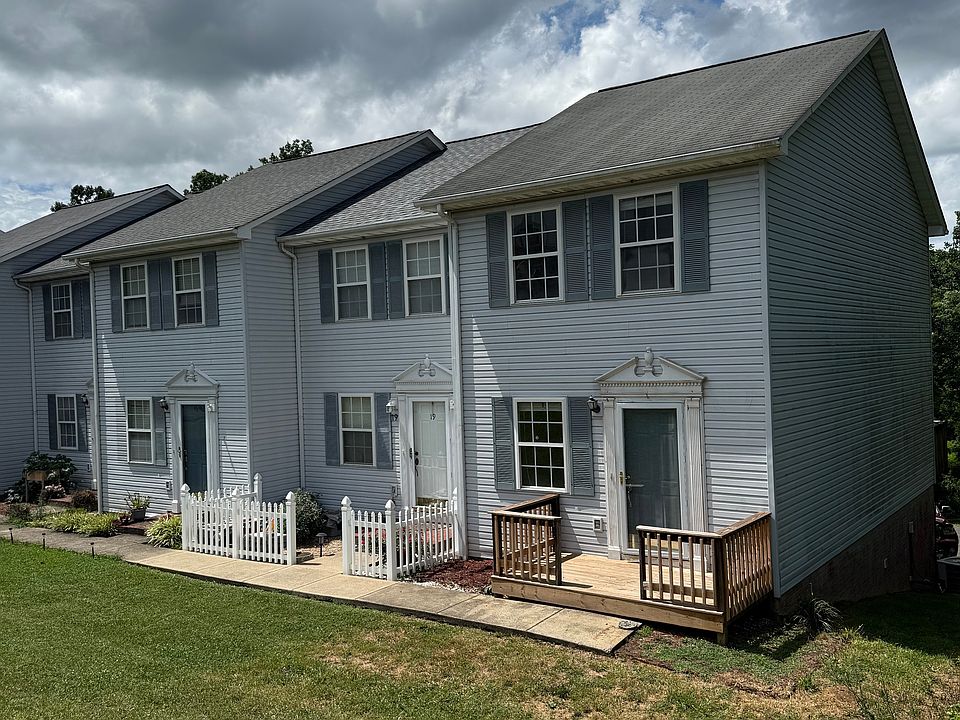 1st image of 219 Hunter Hills Cir APT 20