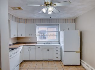 925 W 35th Ave #5, Gary, IN 46408