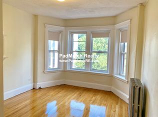 157 Hemenway St #19, Boston, MA 02115