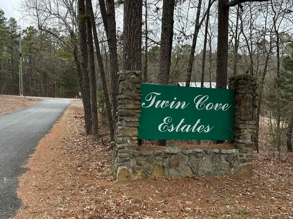 97 Twin Coves Cir #98, Higden, AR 72067