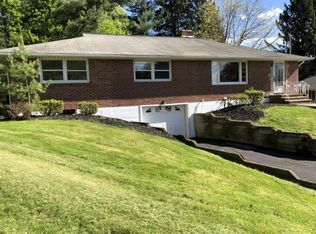 3512 Brentwood Pl, Vestal, NY 13850