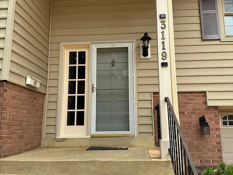 3119 Battersea Ln — Photo 2
