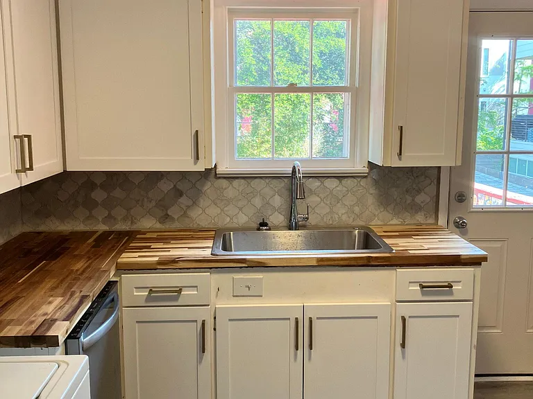 2918 Raleigh St — Photo 3