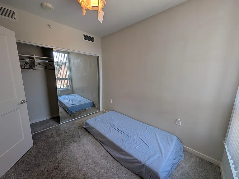 1708 Ontario St #4 — Photo 16