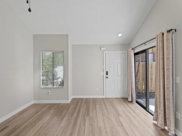 4155 PALM BAY Circle #D, West Palm Beach, FL 33406