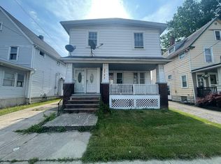 2121 W 105th St #2, Cleveland, OH