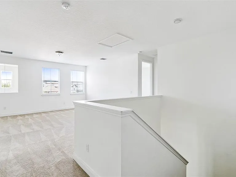 7530 Alpine Butterfly Ln — Photo 12