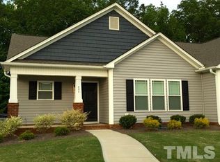 497 Winding Wood Dr, Clayton, NC 27520