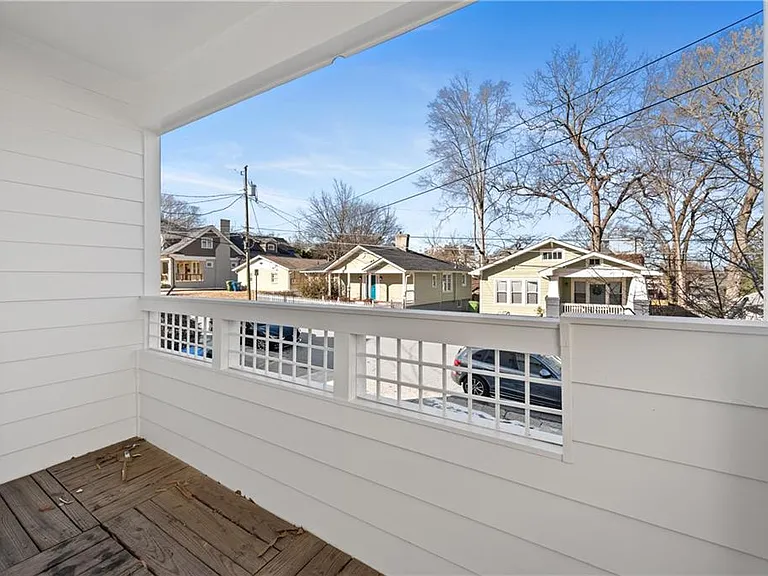 567 Winton Ter NE #A — Photo 20