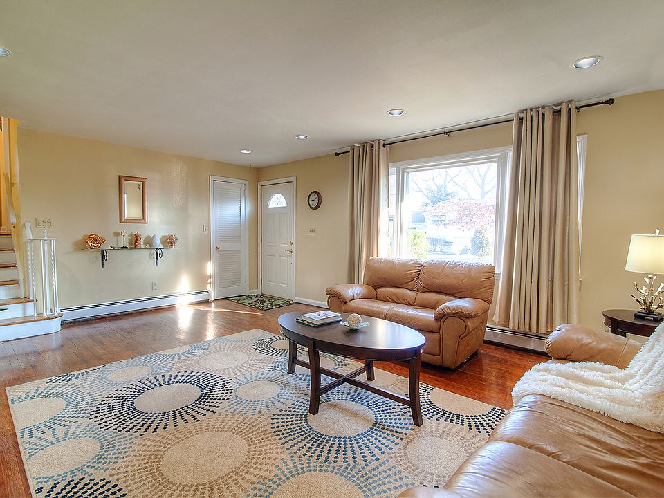 1st image of 717 Prospect Ave