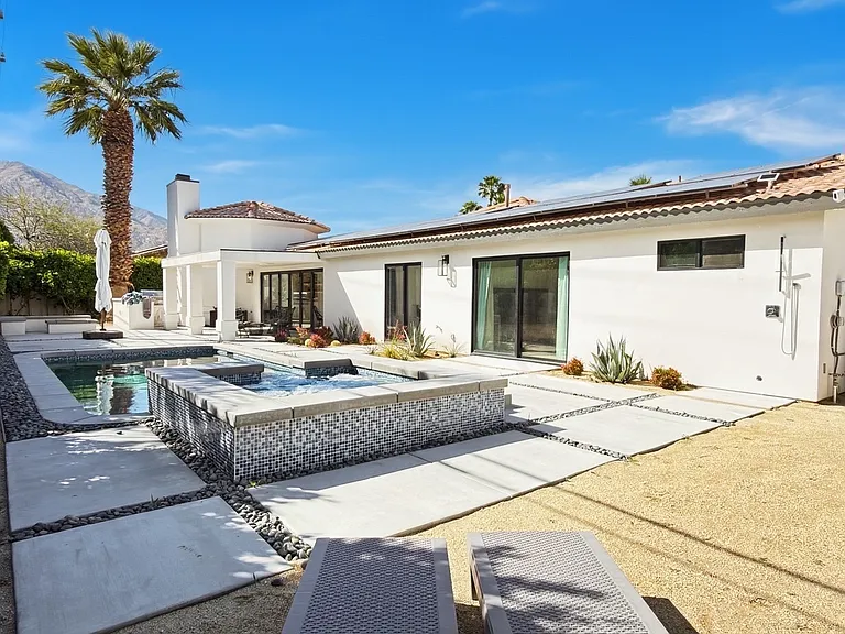 363 W Yorba Rd — Photo 17