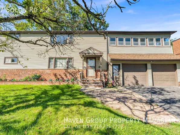 77 Solon Rd, Bedford, OH
